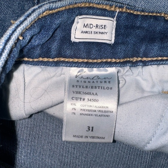 KanCan Women's Mid-Rise Ankle-Skinny Blue Distressed Jeans. Size 31 - Picture 6 of 9
